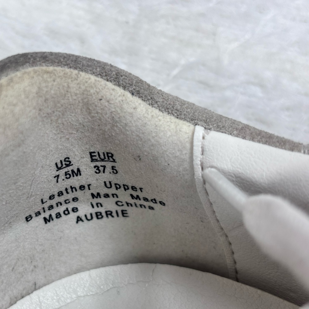 Sam Edelman White and Gray Casual Sneakers - Picture 11 of 12